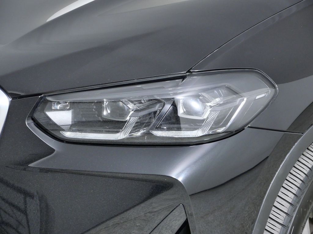 Thumbnail: 2022 BMW X3 - 17