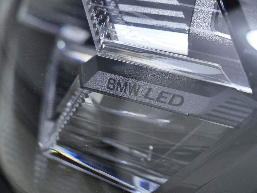 Thumbnail: 2022 BMW X3 - 13