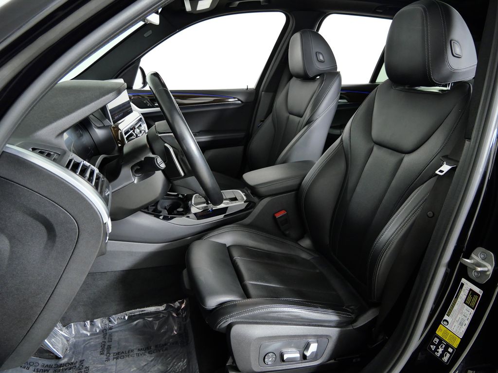 Thumbnail: 2022 BMW X3 - 38