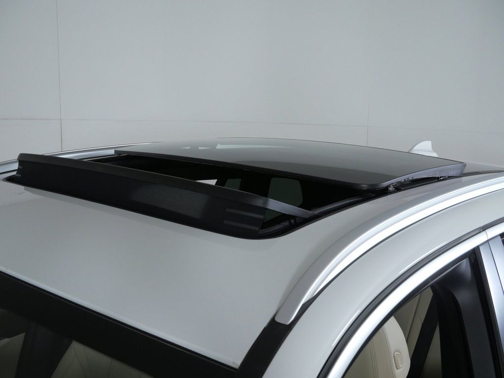Thumbnail: 2023 BMW X3 - 27