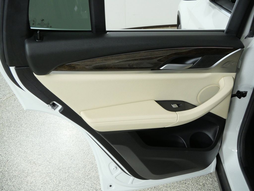 Thumbnail: 2023 BMW X3 - 34