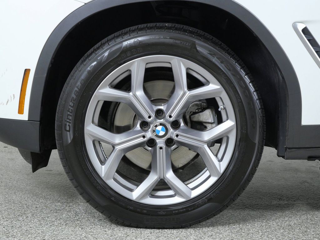 Thumbnail: 2023 BMW X3 - 8