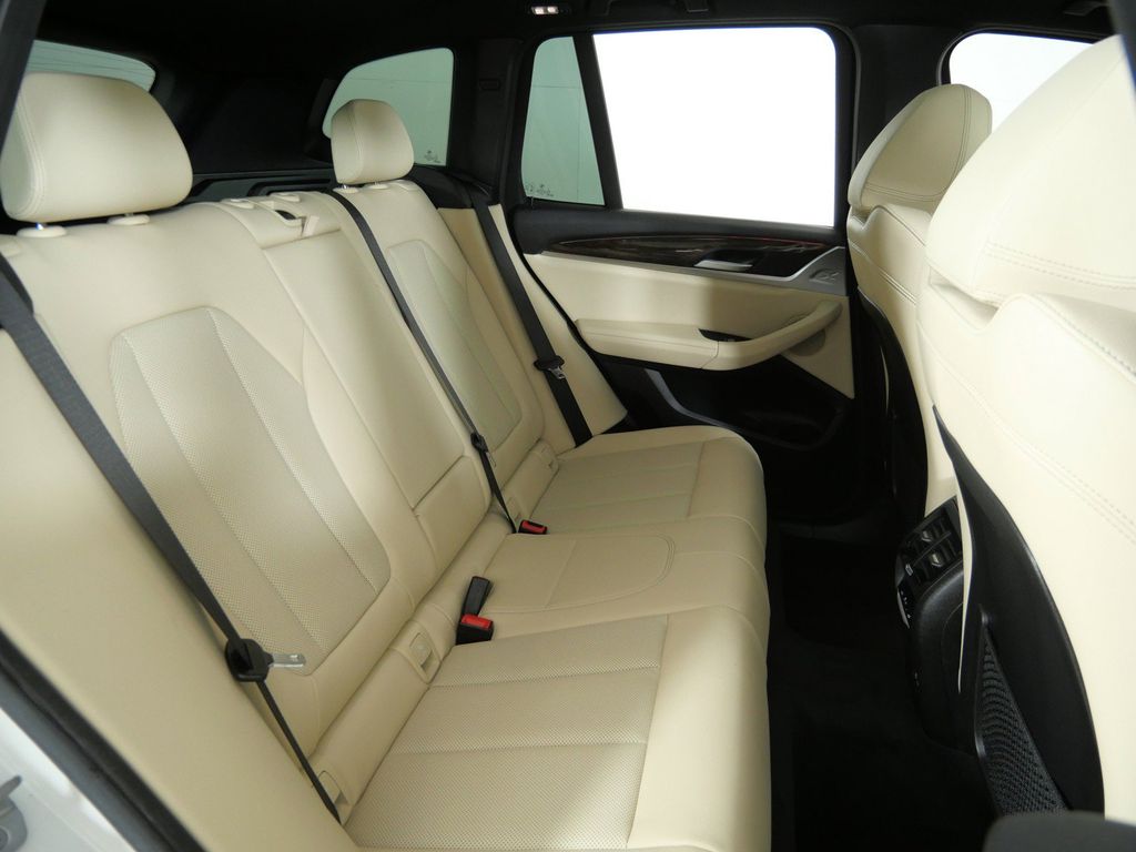 Thumbnail: 2023 BMW X3 - 32