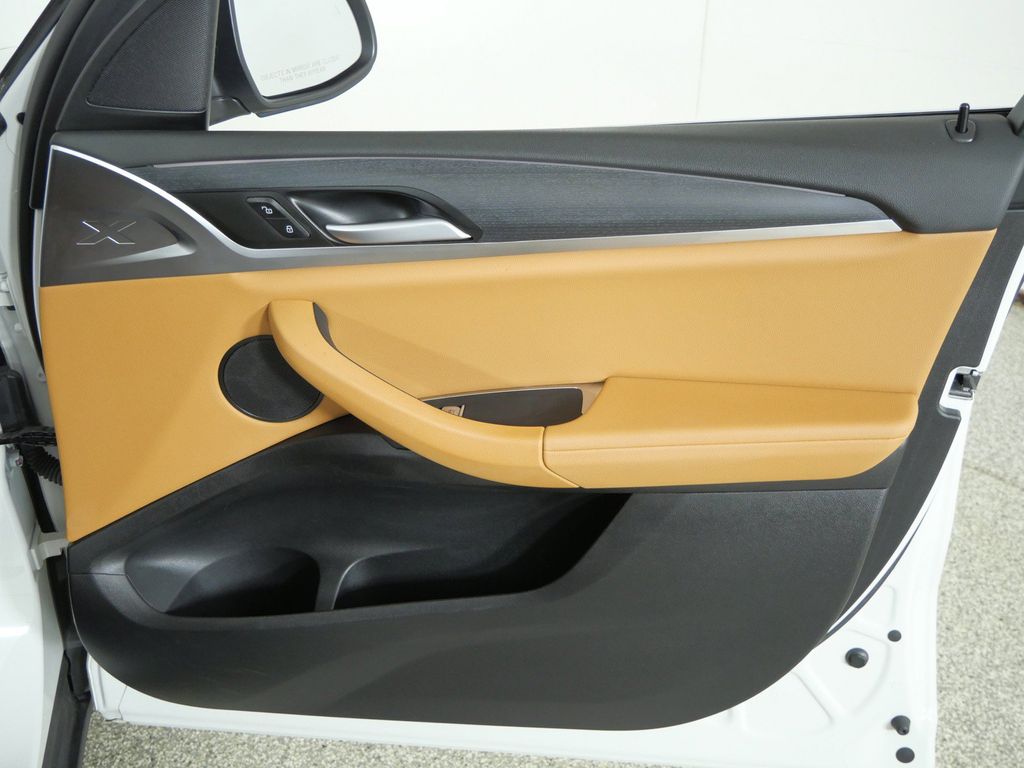 Thumbnail: 2024 BMW X3 - 27