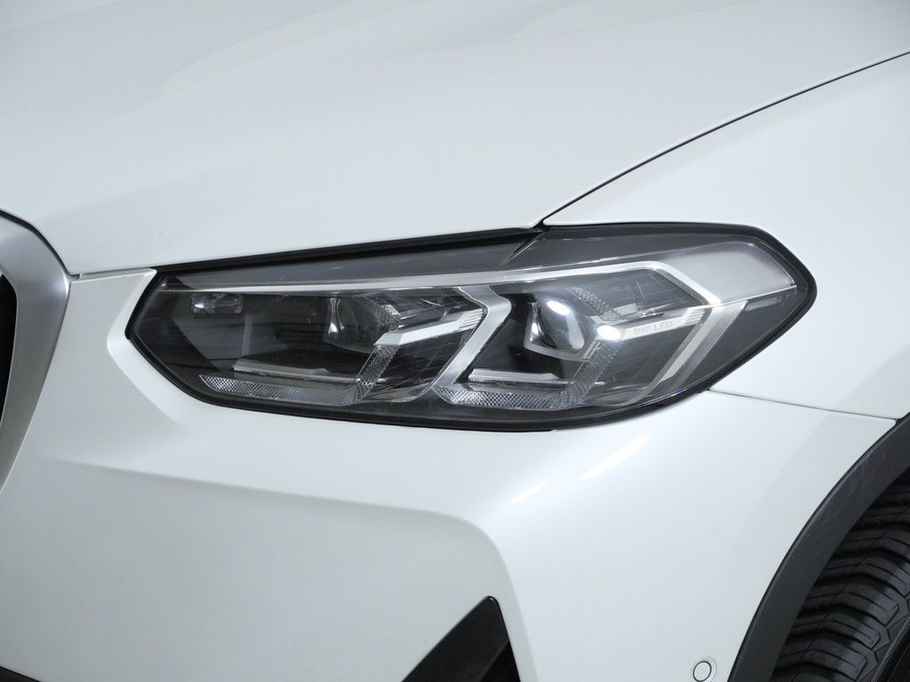 Thumbnail: 2024 BMW X3 - 17