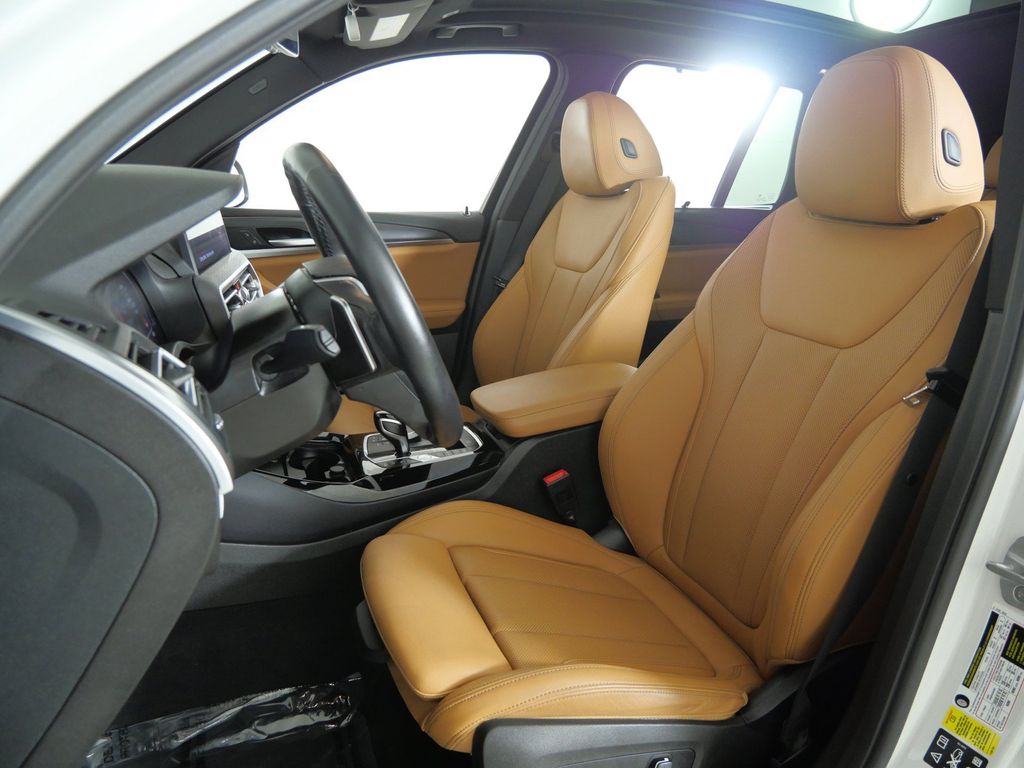 Thumbnail: 2024 BMW X3 - 38