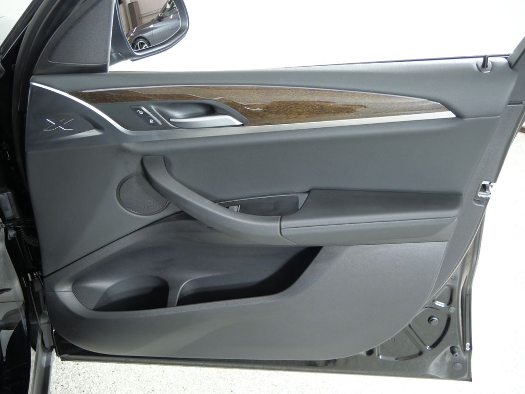 Thumbnail: 2024 BMW X3 - 29