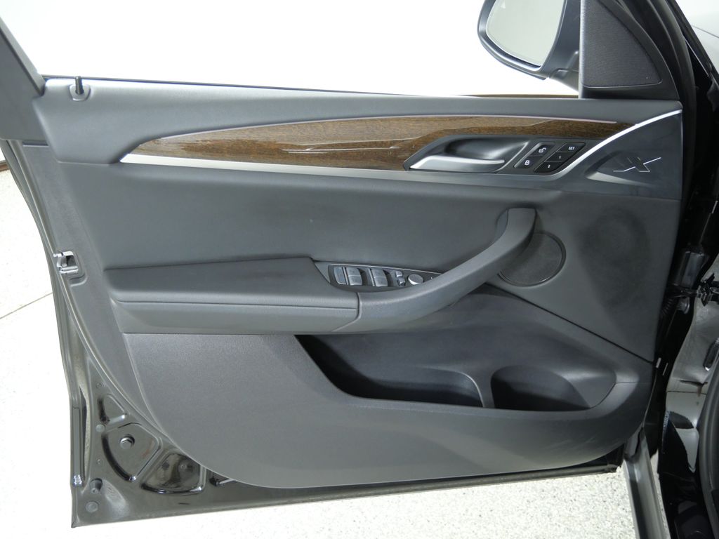 Thumbnail: 2024 BMW X3 - 38