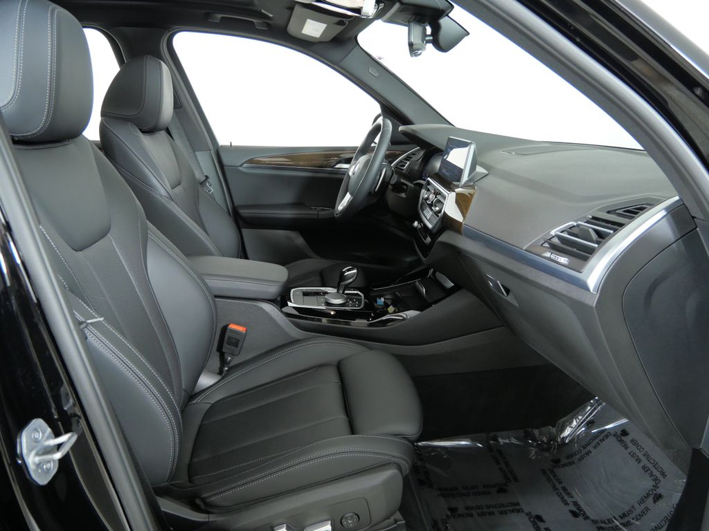 Thumbnail: 2024 BMW X3 - 9