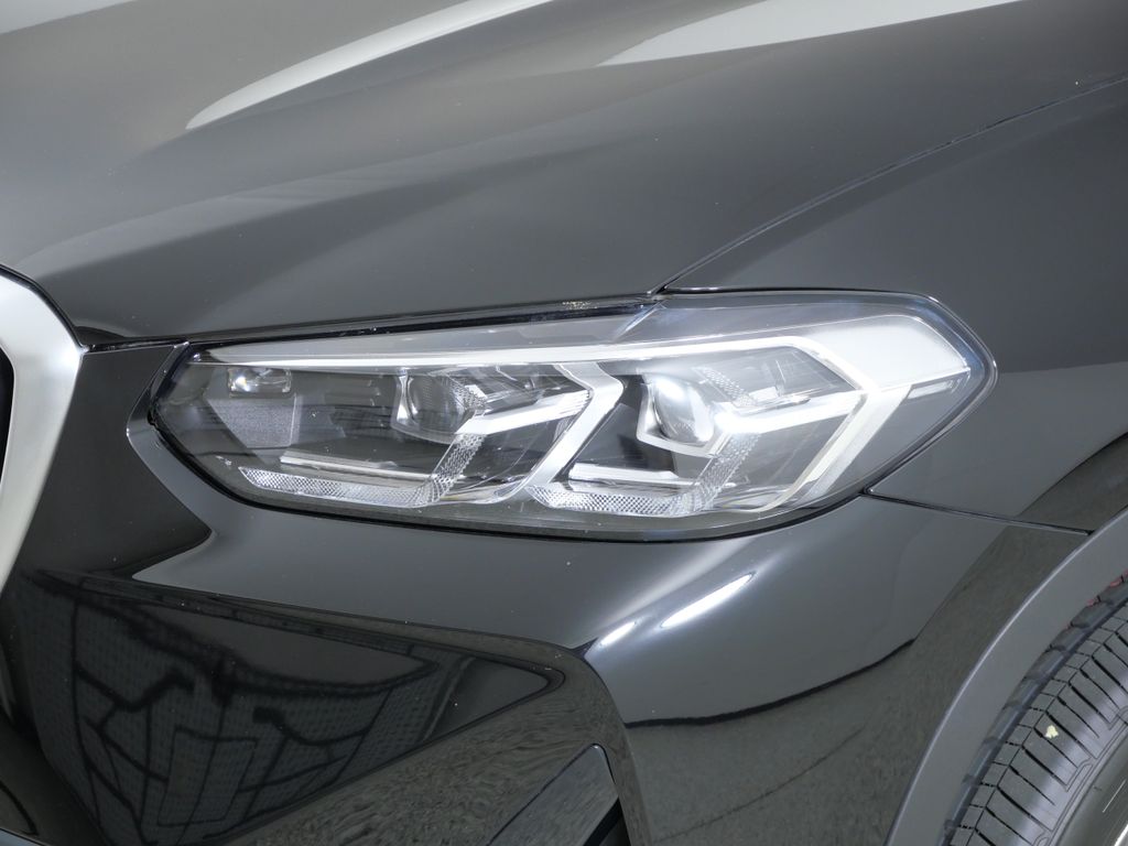 Thumbnail: 2024 BMW X3 - 17