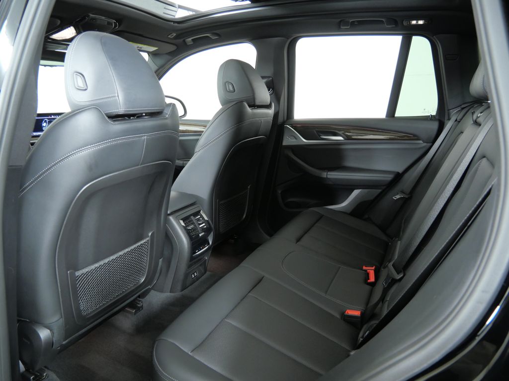 Thumbnail: 2024 BMW X3 - 36