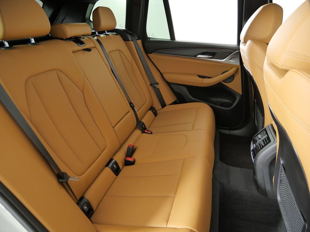 Thumbnail: 2024 BMW X3 - 32