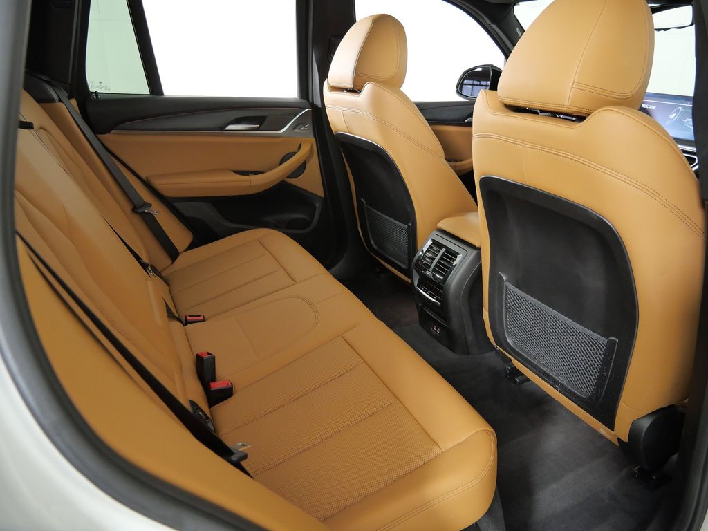 Thumbnail: 2024 BMW X3 - 11