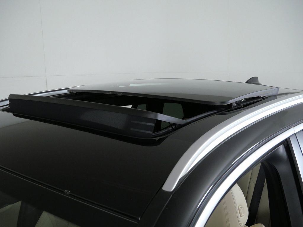 Thumbnail: 2023 BMW X3 - 25
