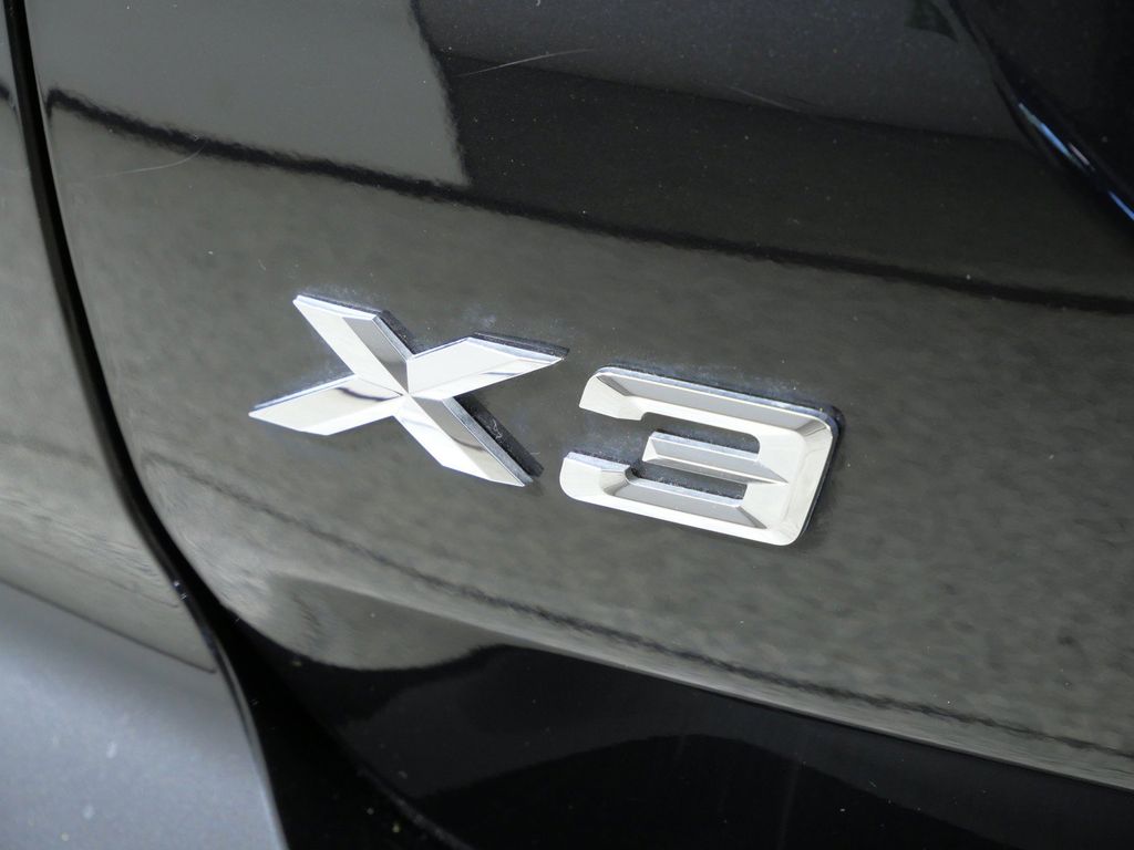 Thumbnail: 2023 BMW X3 - 23