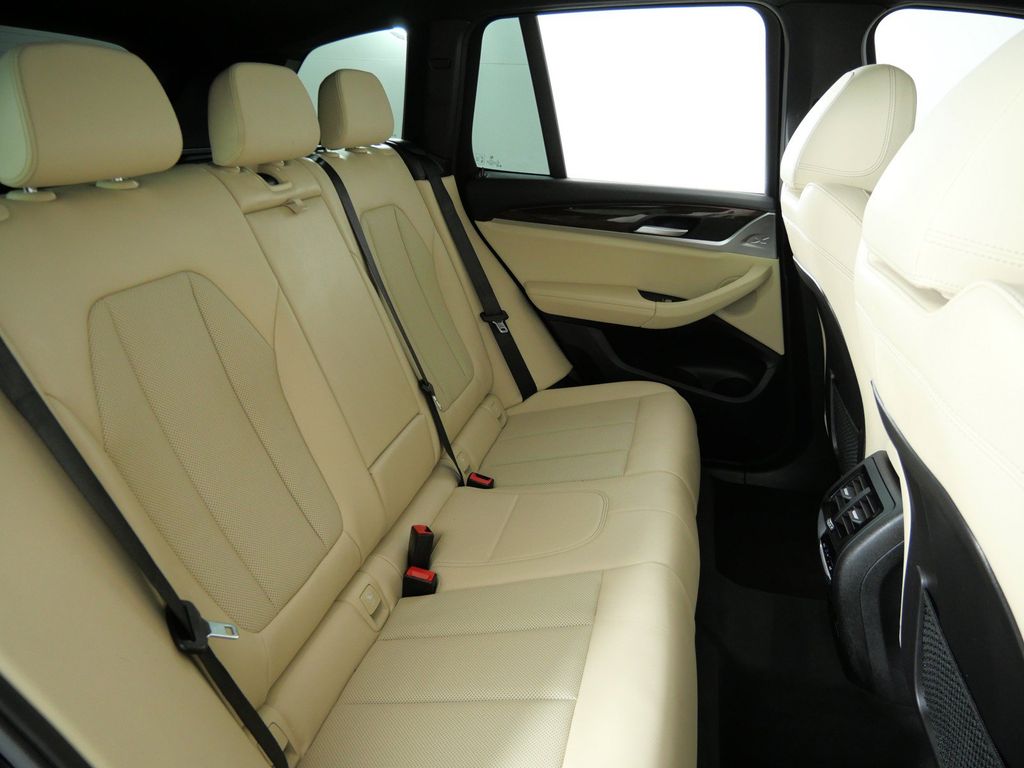 Thumbnail: 2023 BMW X3 - 31
