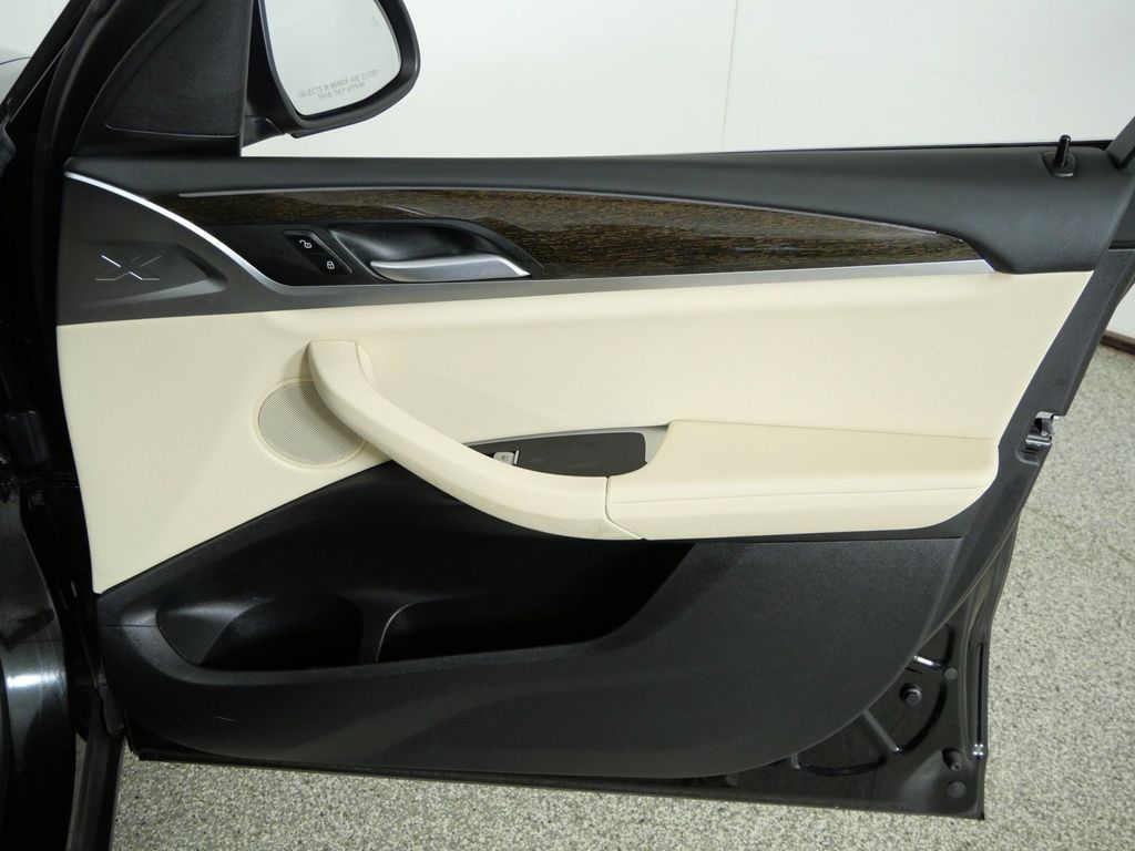 Thumbnail: 2023 BMW X3 - 27
