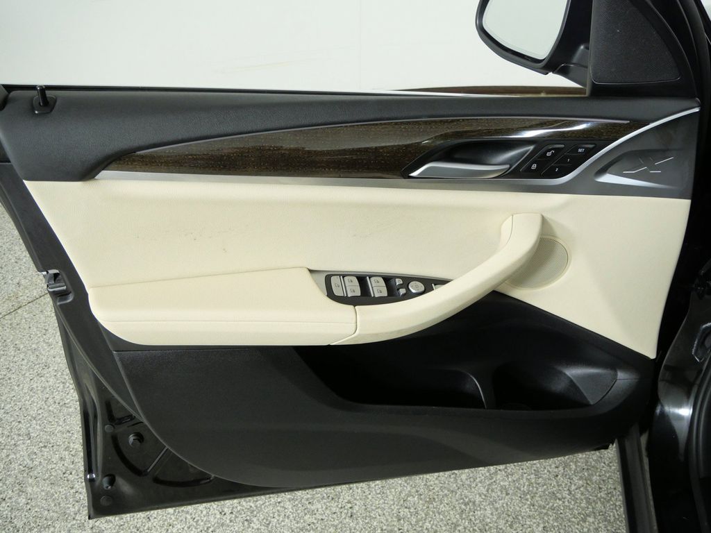 Thumbnail: 2023 BMW X3 - 36