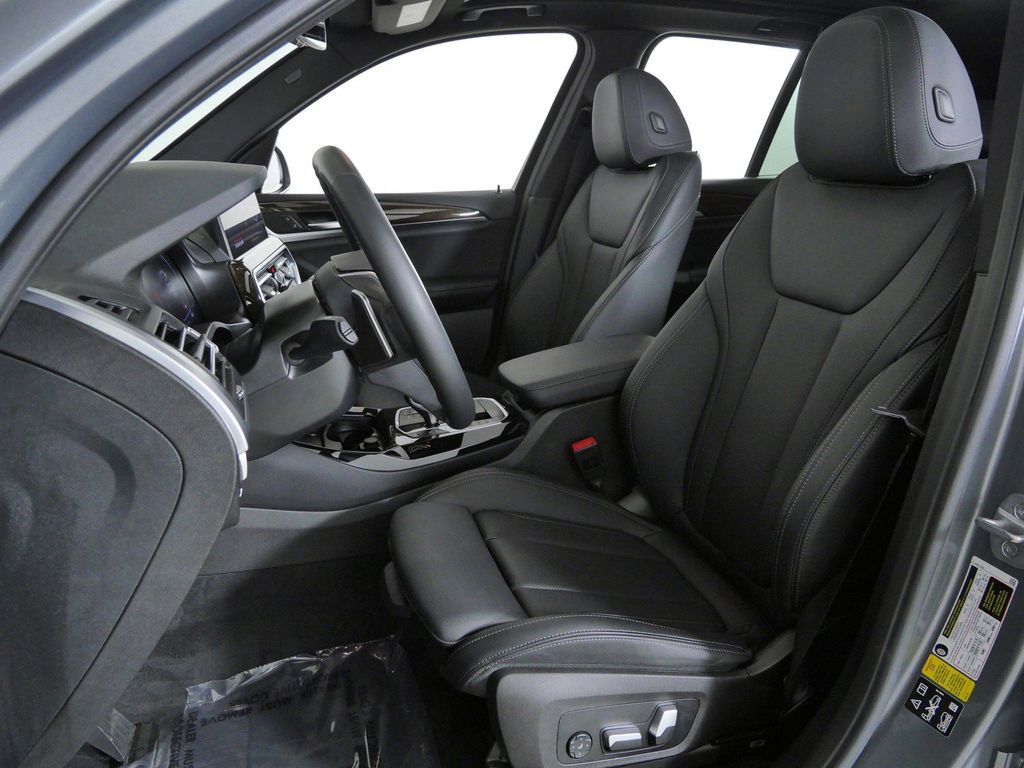 Thumbnail: 2023 BMW X3 - 39