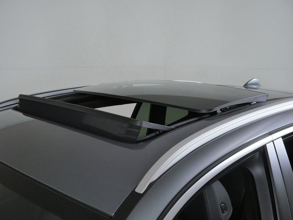 Thumbnail: 2023 BMW X3 - 27
