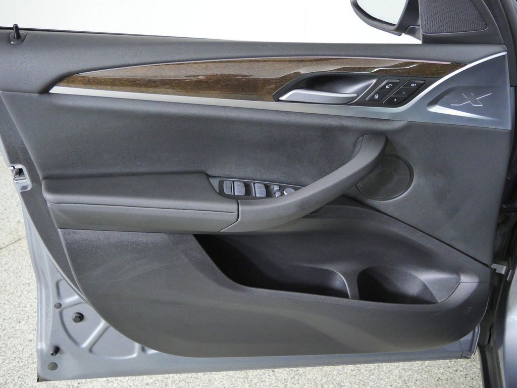 Thumbnail: 2023 BMW X3 - 37