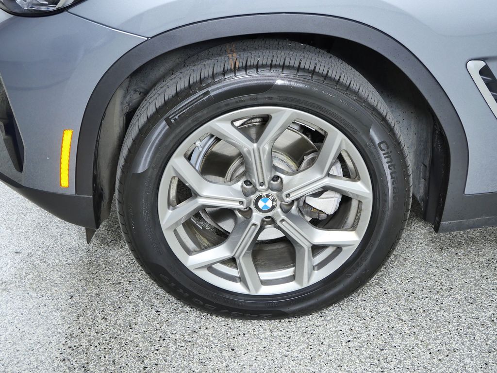 Thumbnail: 2024 BMW X3 - 28
