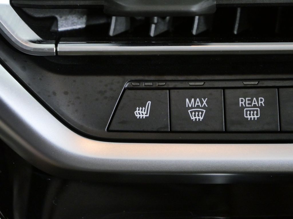 Thumbnail: 2024 BMW X3 - 50