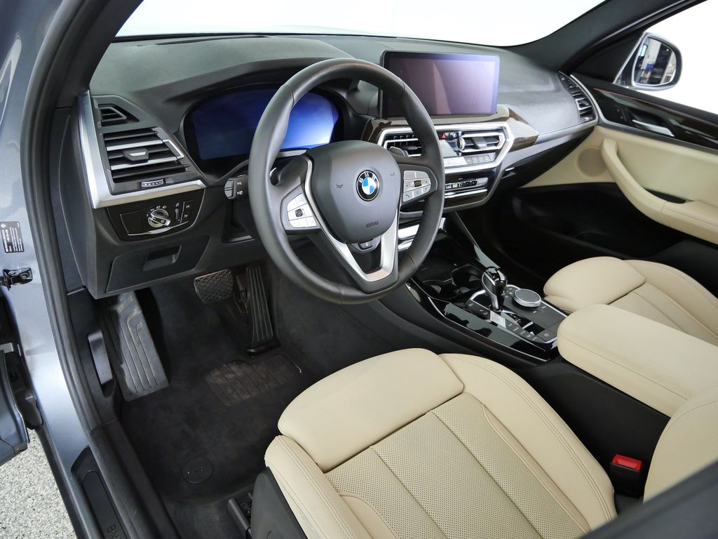Thumbnail: 2024 BMW X3 - 9