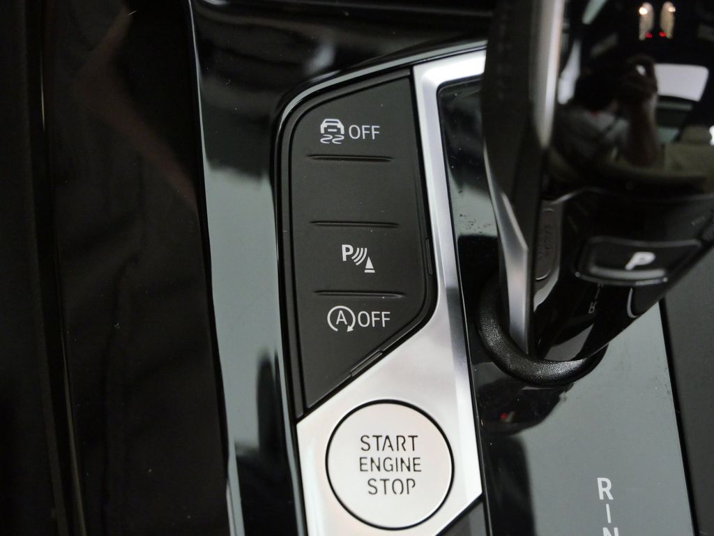 Thumbnail: 2024 BMW X3 - 14