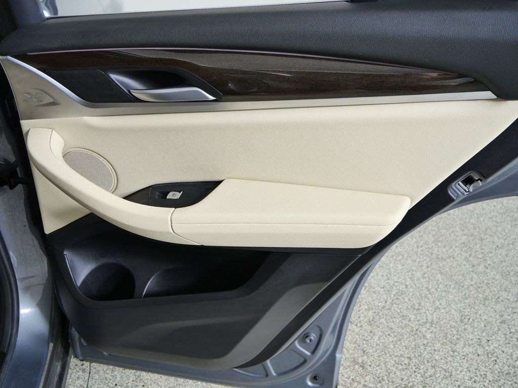 Thumbnail: 2024 BMW X3 - 32