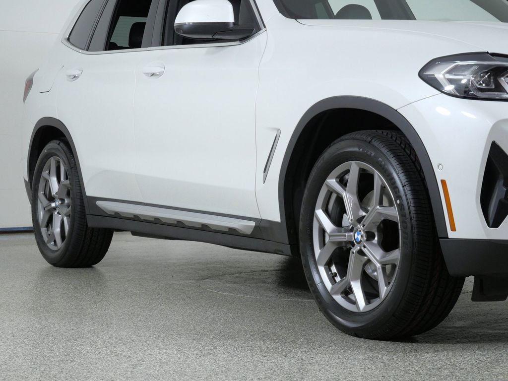Thumbnail: 2024 BMW X3 - 8