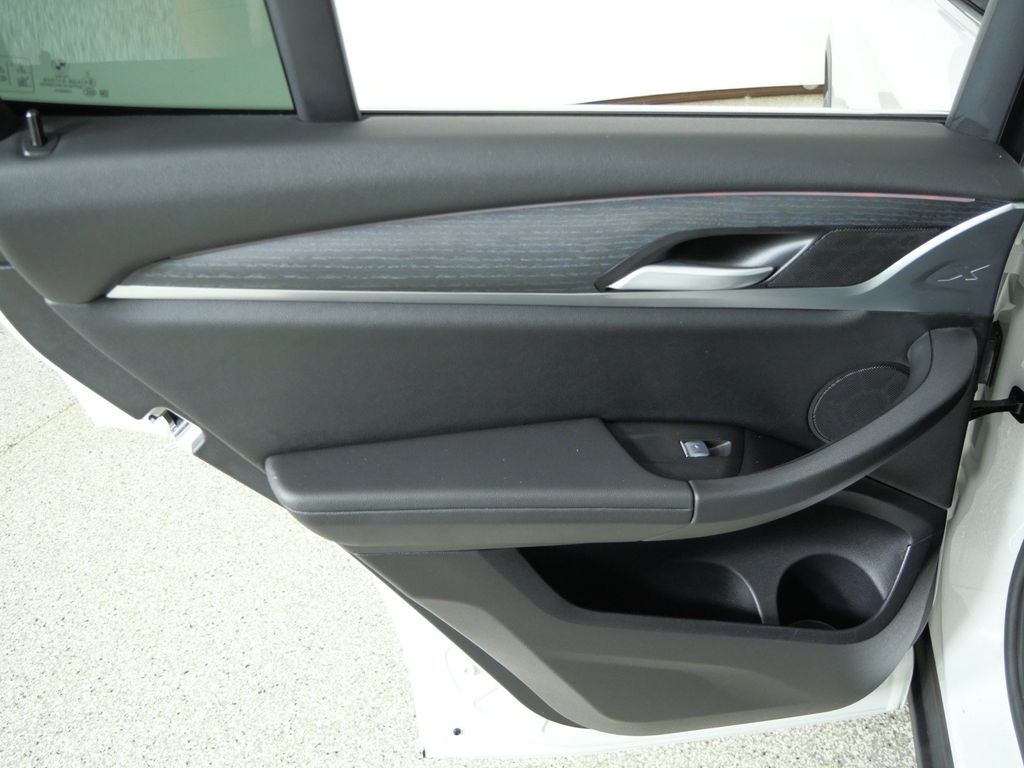 Thumbnail: 2024 BMW X3 - 34