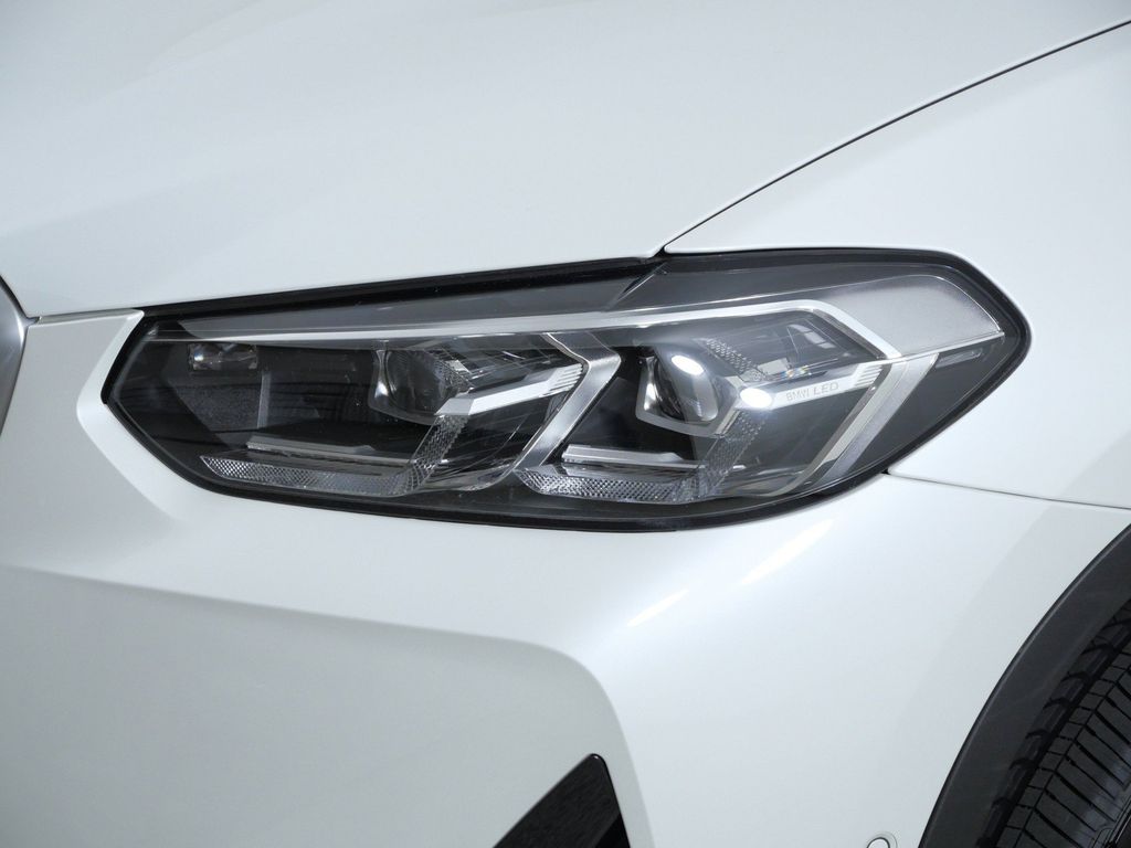 Thumbnail: 2023 BMW X3 - 17
