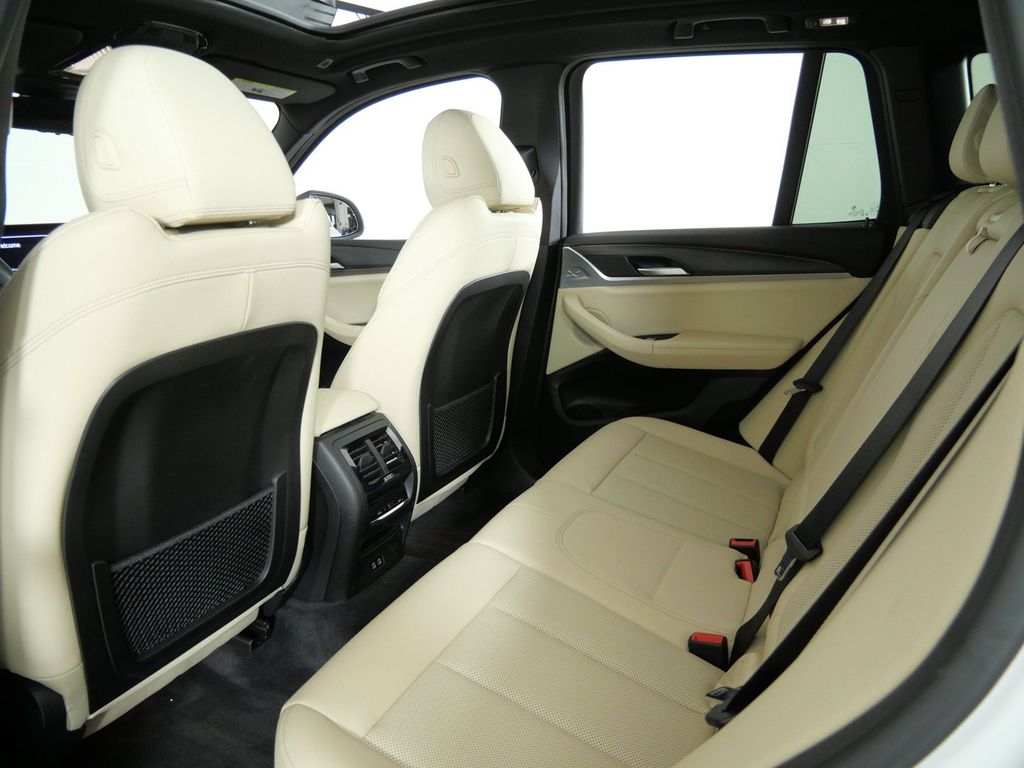 Thumbnail: 2023 BMW X3 - 35