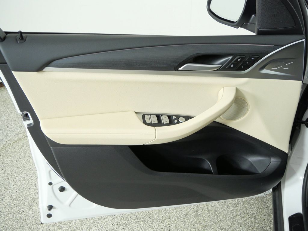 Thumbnail: 2023 BMW X3 - 37