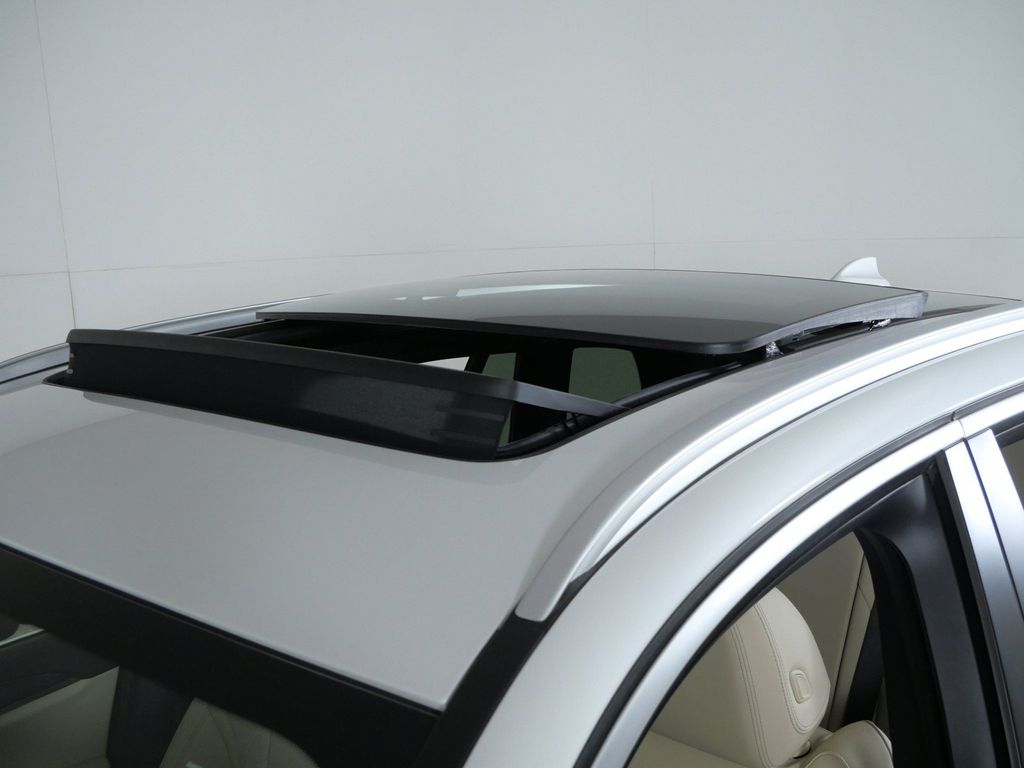 Thumbnail: 2023 BMW X3 - 27