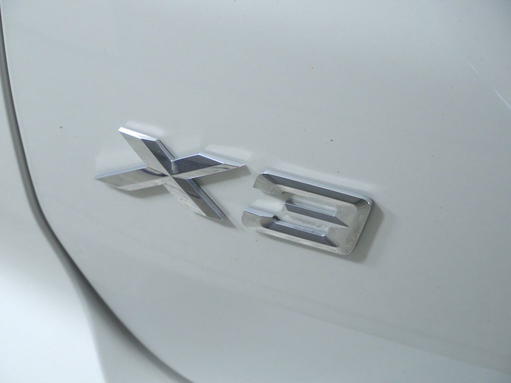 Thumbnail: 2024 BMW X3 - 25