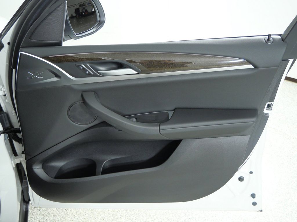 Thumbnail: 2024 BMW X3 - 30