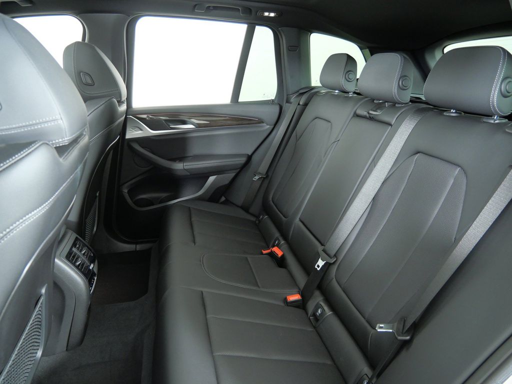 Thumbnail: 2024 BMW X3 - 38