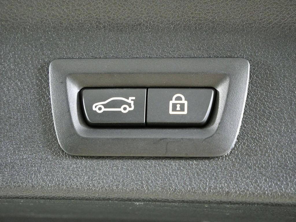 Thumbnail: 2023 BMW X3 - 31