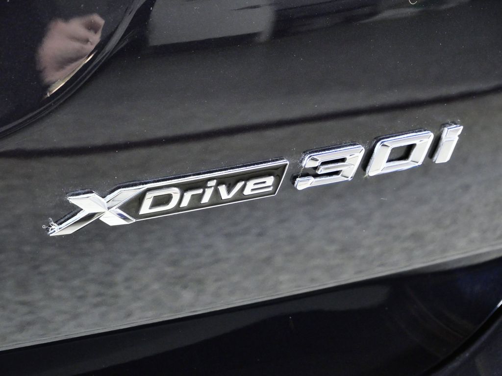 Thumbnail: 2023 BMW X3 - 21