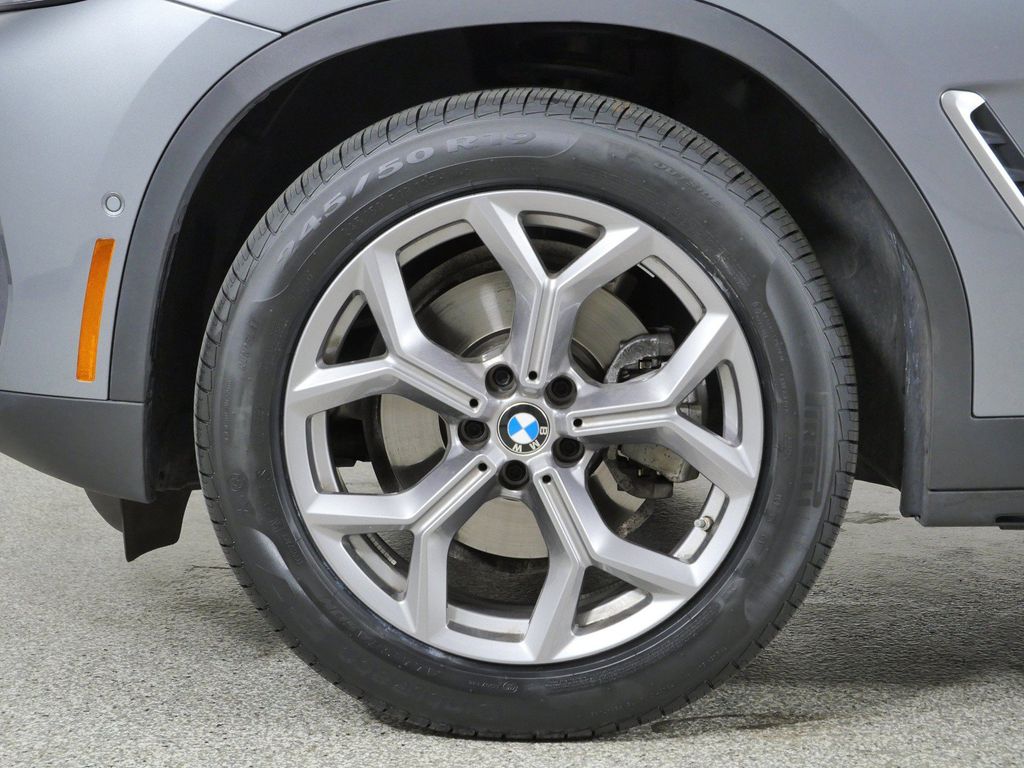 Thumbnail: 2024 BMW X3 - 26