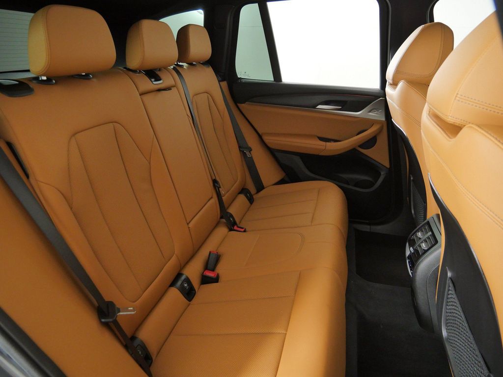 Thumbnail: 2024 BMW X3 - 33