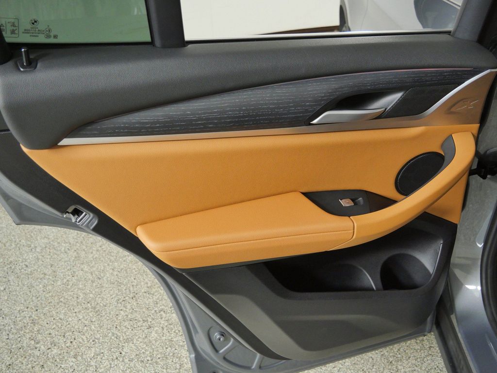 Thumbnail: 2024 BMW X3 - 35