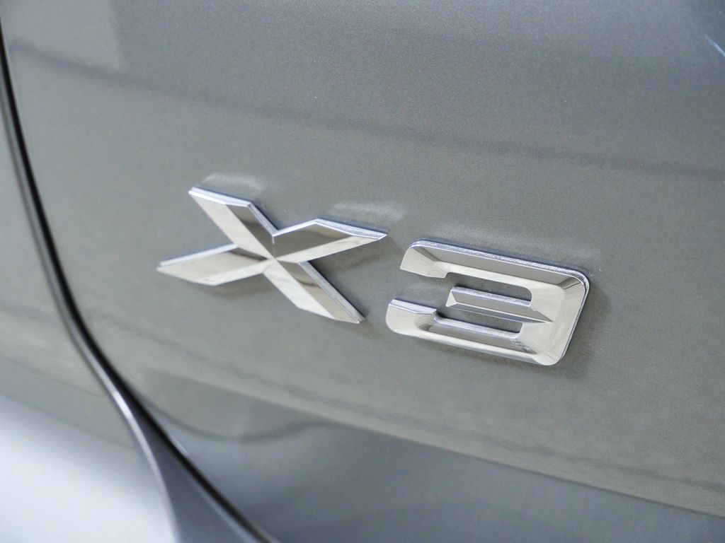 Thumbnail: 2024 BMW X3 - 24