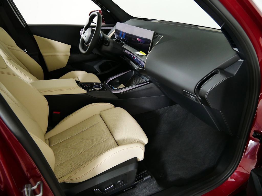 Thumbnail: 2025 BMW X3 - 10