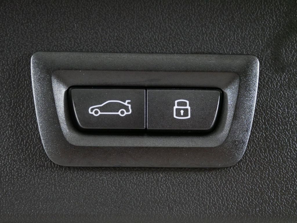 Thumbnail: 2025 BMW X3 - 32