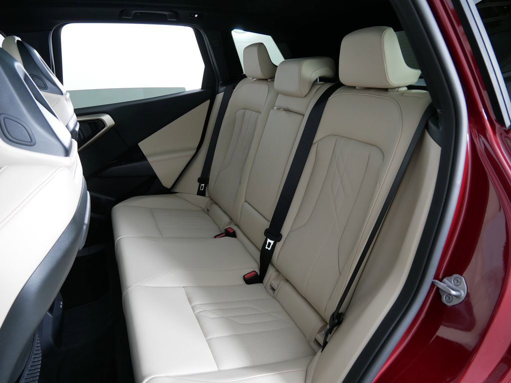 Thumbnail: 2025 BMW X3 - 34