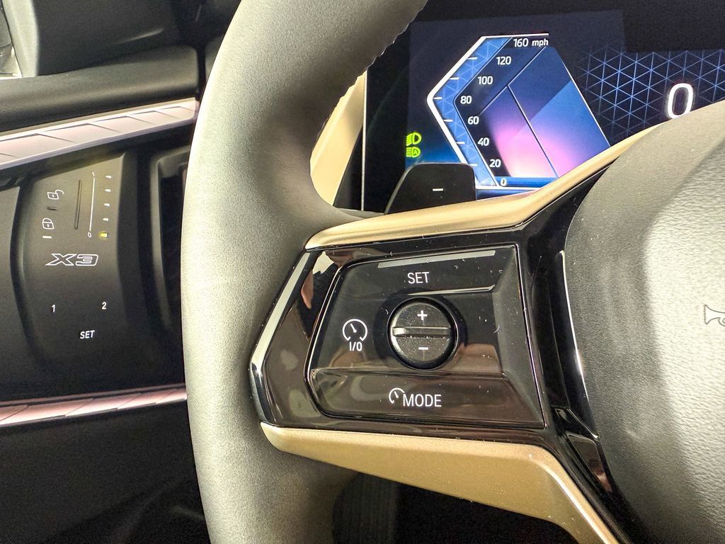 Thumbnail: 2025 BMW X3 - 37