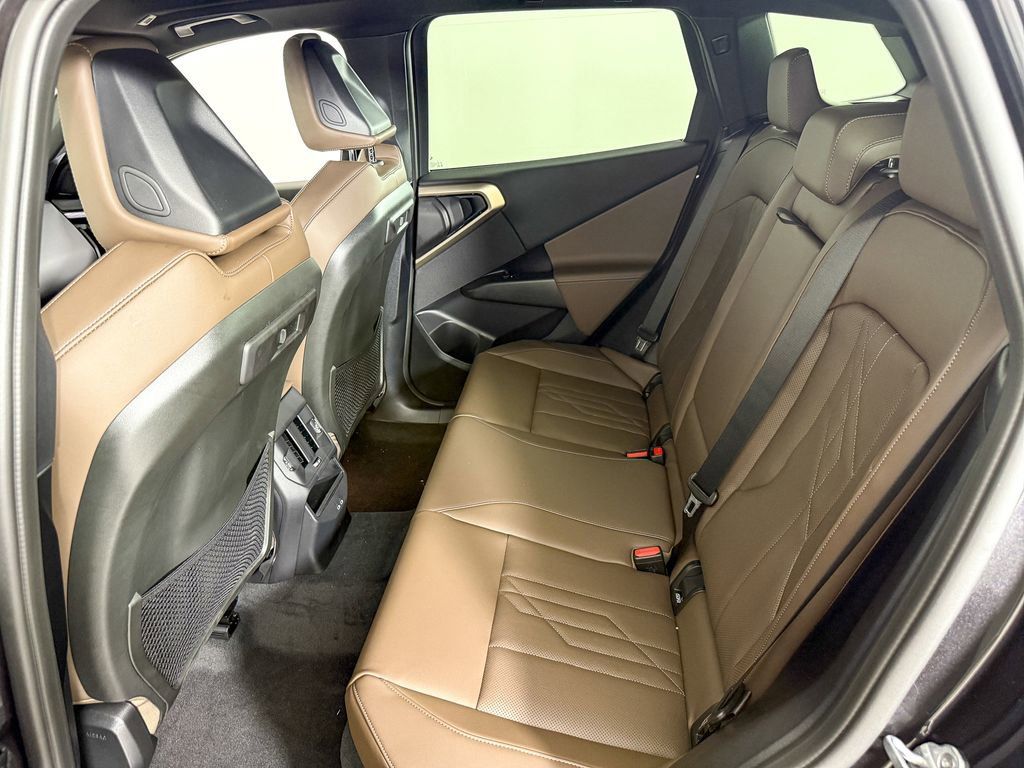 Thumbnail: 2025 BMW X3 - 30